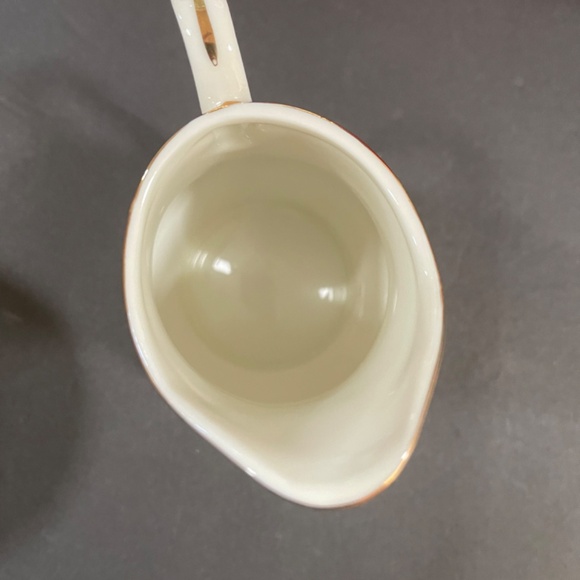 VTG Bradlees Porcelain Ware 5” Sugar + Creamer Set Holly Yuletide Original Box - Picture 7 of 7